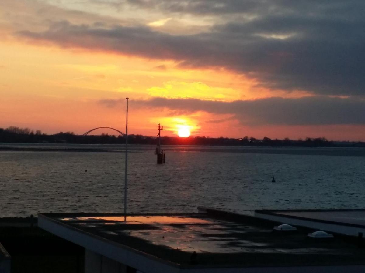 Fehmarn Burgtiefe Suedstrand Meerblick Apartment Meerzeit 外观 照片